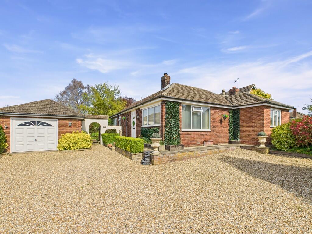 Main image of property: Moor Lane, Martin