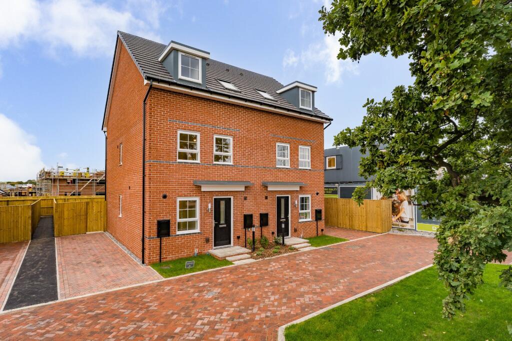 Main image of property: Gosport Grove, Stoke-on-Trent, Staffordshire, ST4