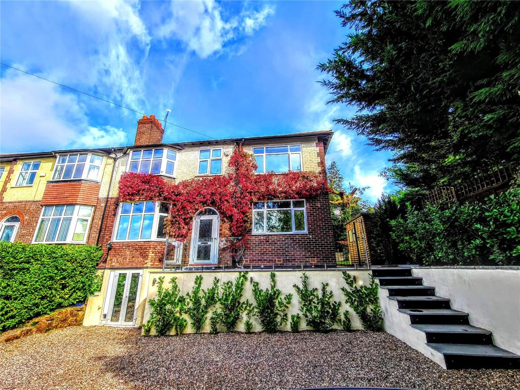 4 bedroom semidetached house for sale in Crampton Drive, Hale Barns