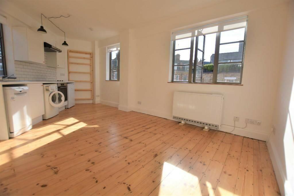 Main image of property: Tysoe Street, London, EC1R