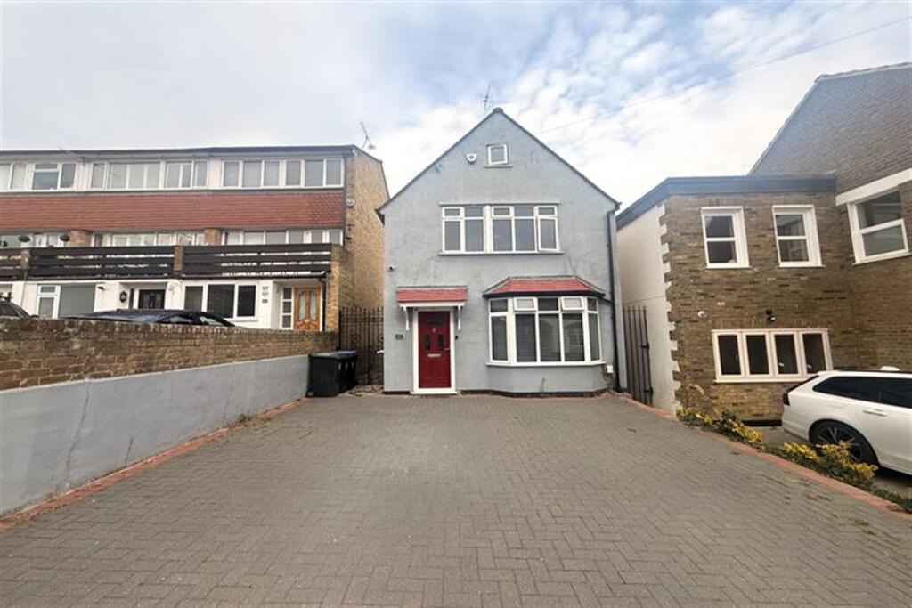 Main image of property: Princes Road, Buckhurst Hill, IG9