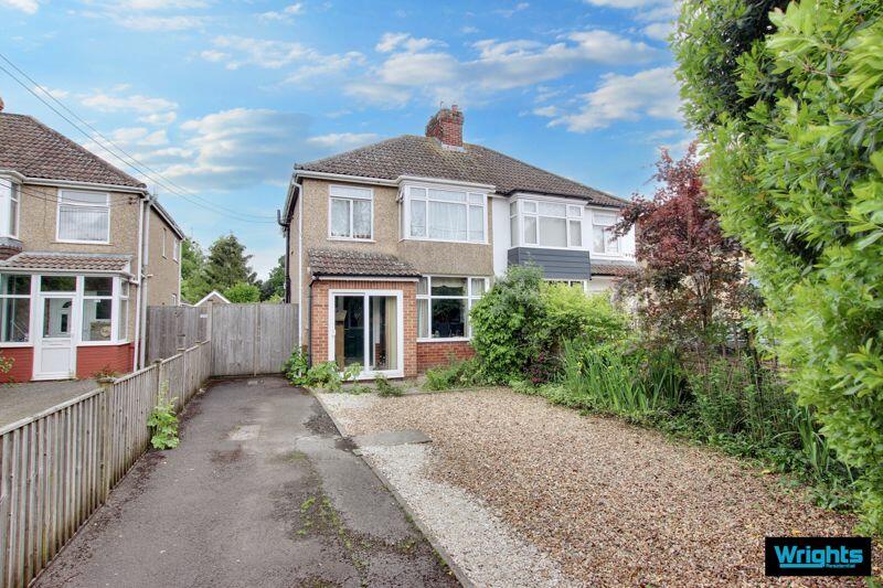 3 bedroom semidetached house for sale in Wyke Road, Trowbridge, BA14