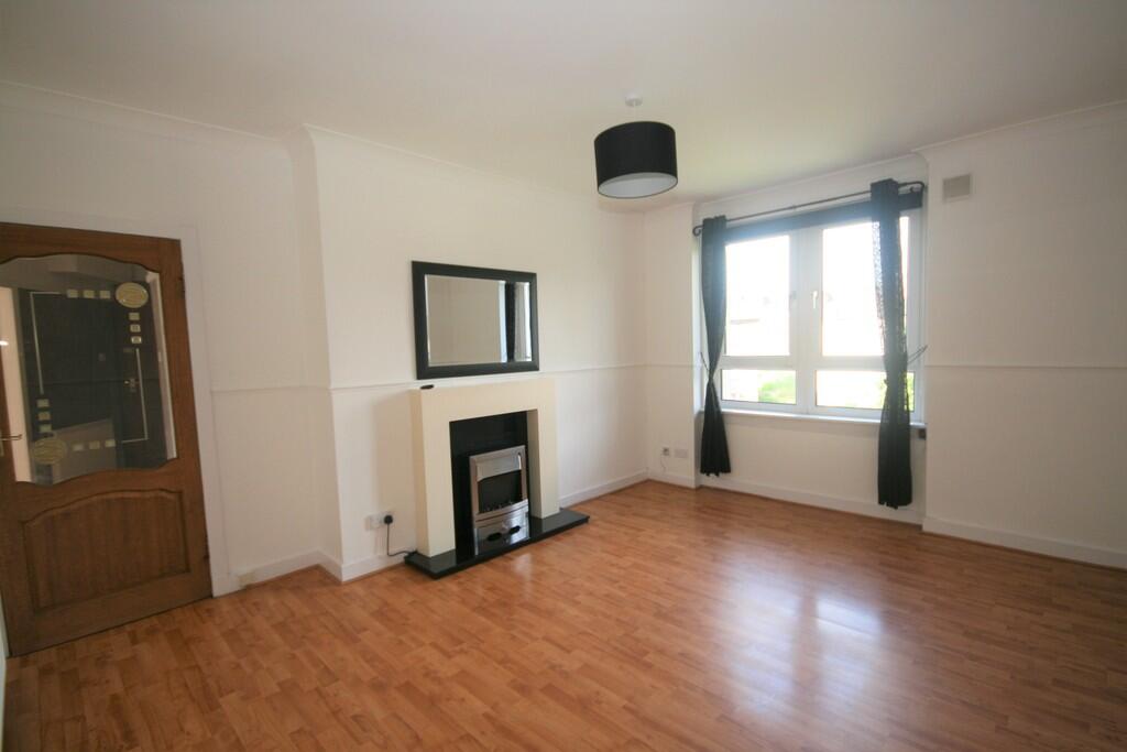 Main image of property: Paisley Road West, Spacious 2 Bedroom Unfurnished Flat - Available 03/11/2025