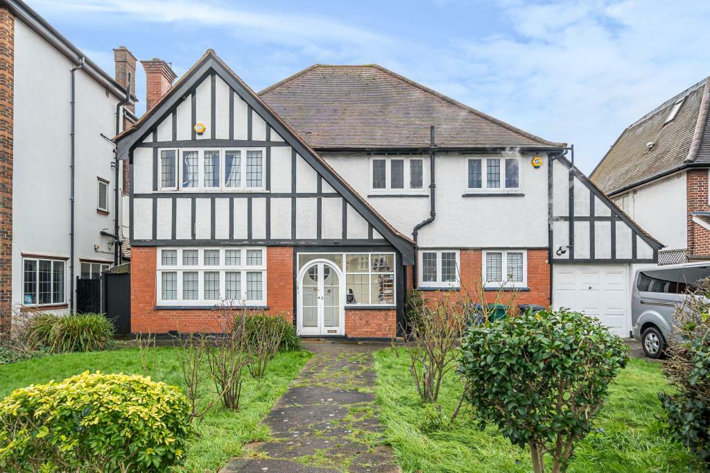Main image of property: Beechwood Avenue, Finchley, N3