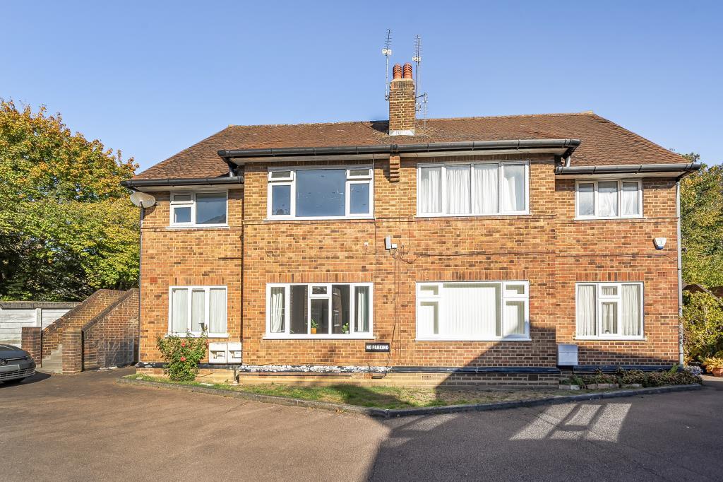 Main image of property: Park Lodge, Friern Park, N12