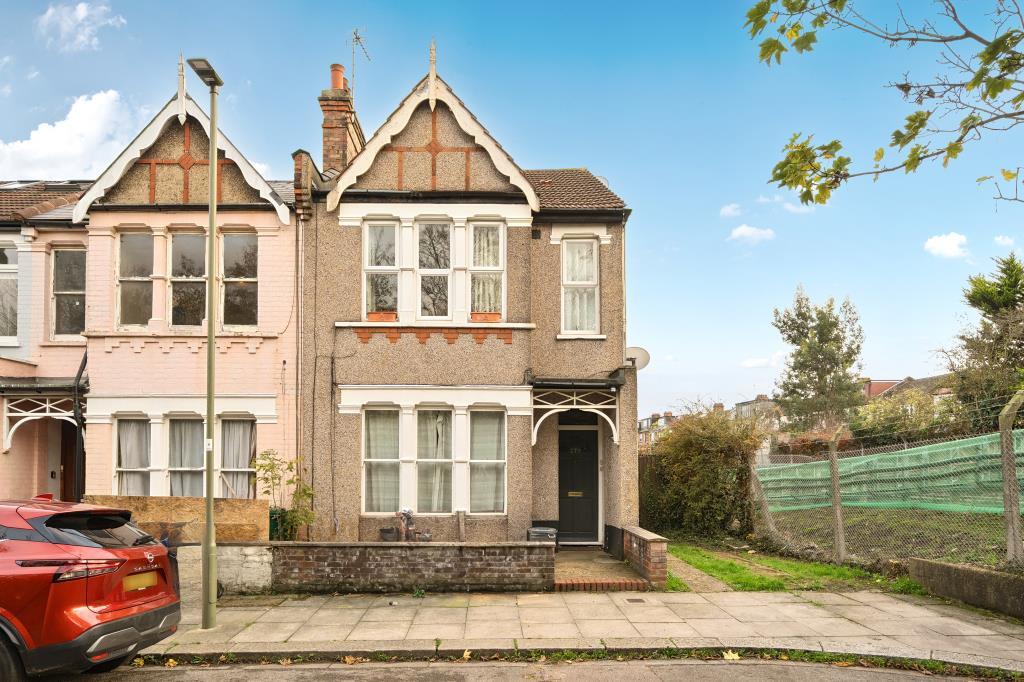 Main image of property: Squires Lane, Finchley, N3