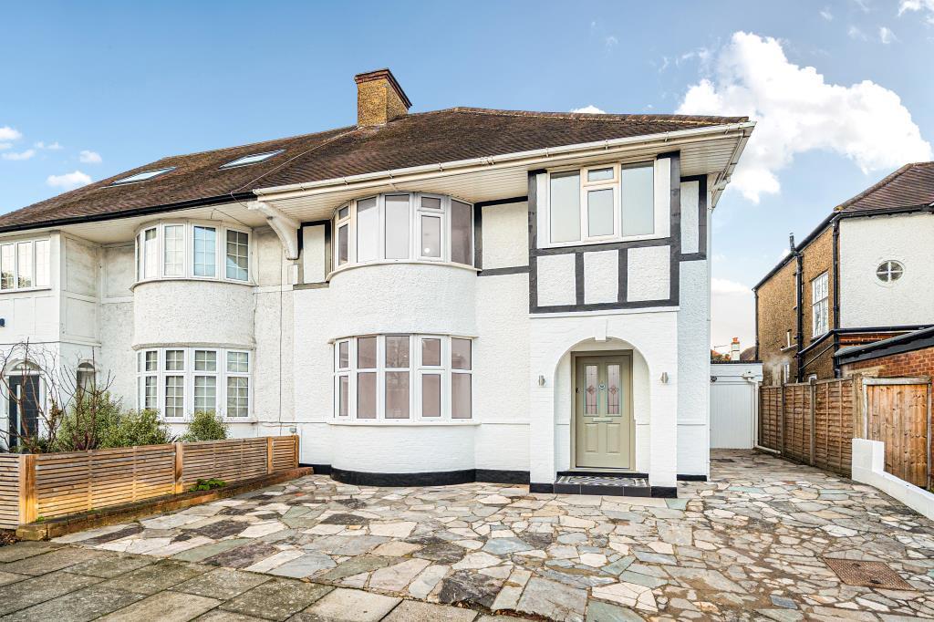 Main image of property: North Crescent, Finchley, N3