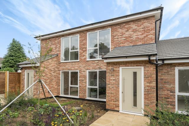 Main image of property: Champagne Walk, Finchley,  London, N3