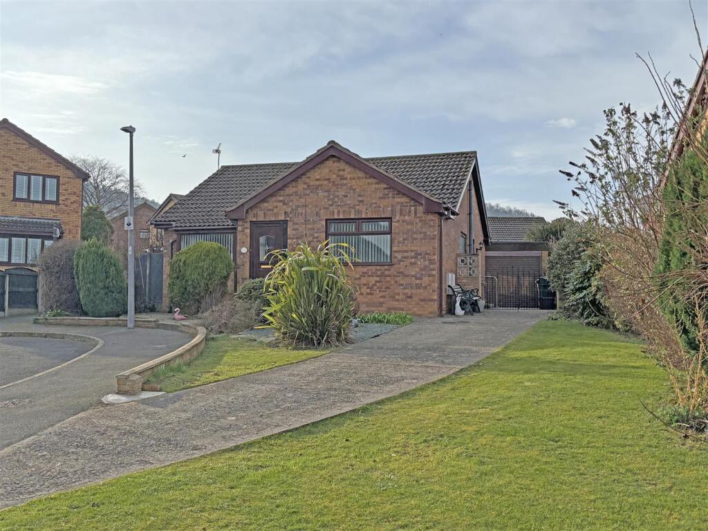 Main image of property: Bryn Rhosyn, Abergele, Conwy, LL22