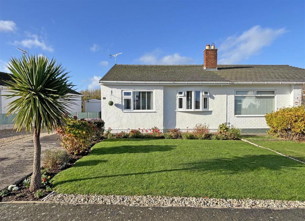 Main image of property: Sunningdale, Abergele, LL22