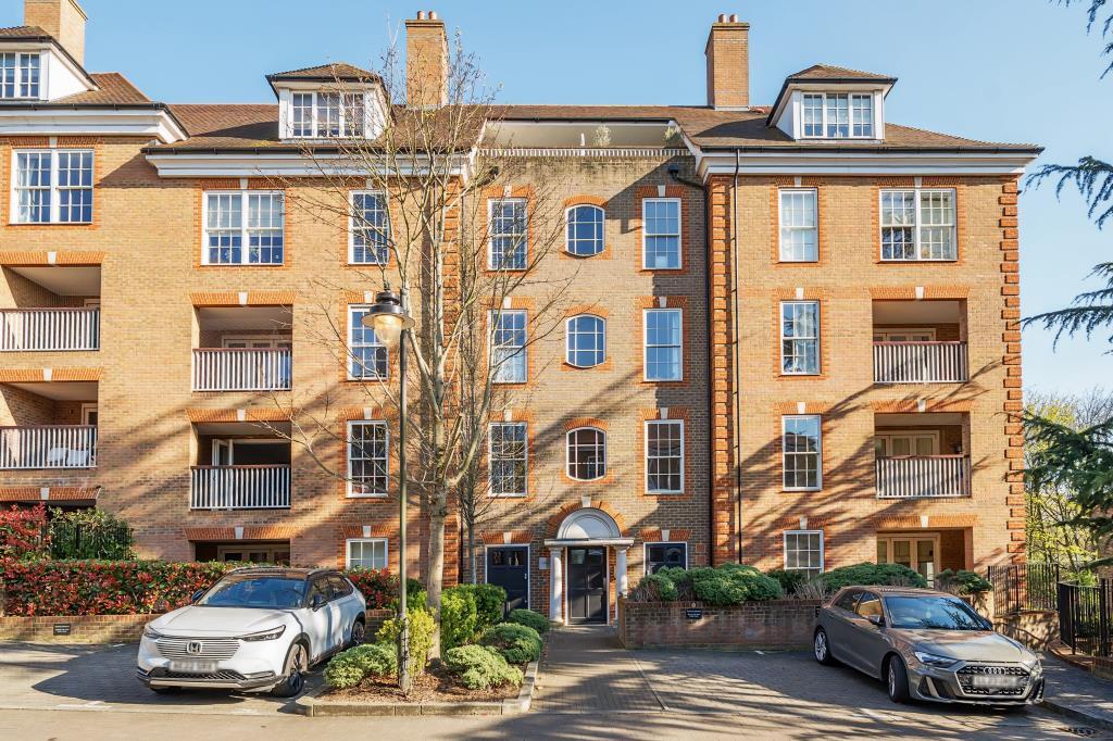 Main image of property: Ashridge Close, Finchley, N3