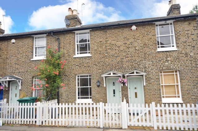 Main image of property: Avenue Cottages, High Street, NW7