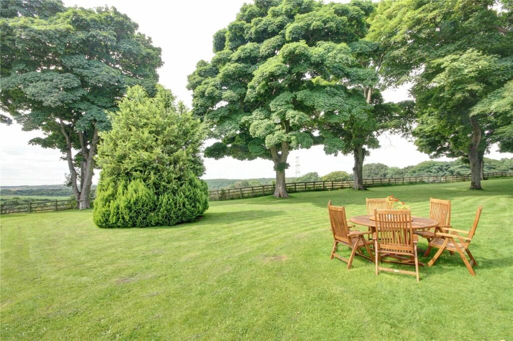 4 bedroom house for sale in Town Kelloe, Kelloe, Durham, DH6