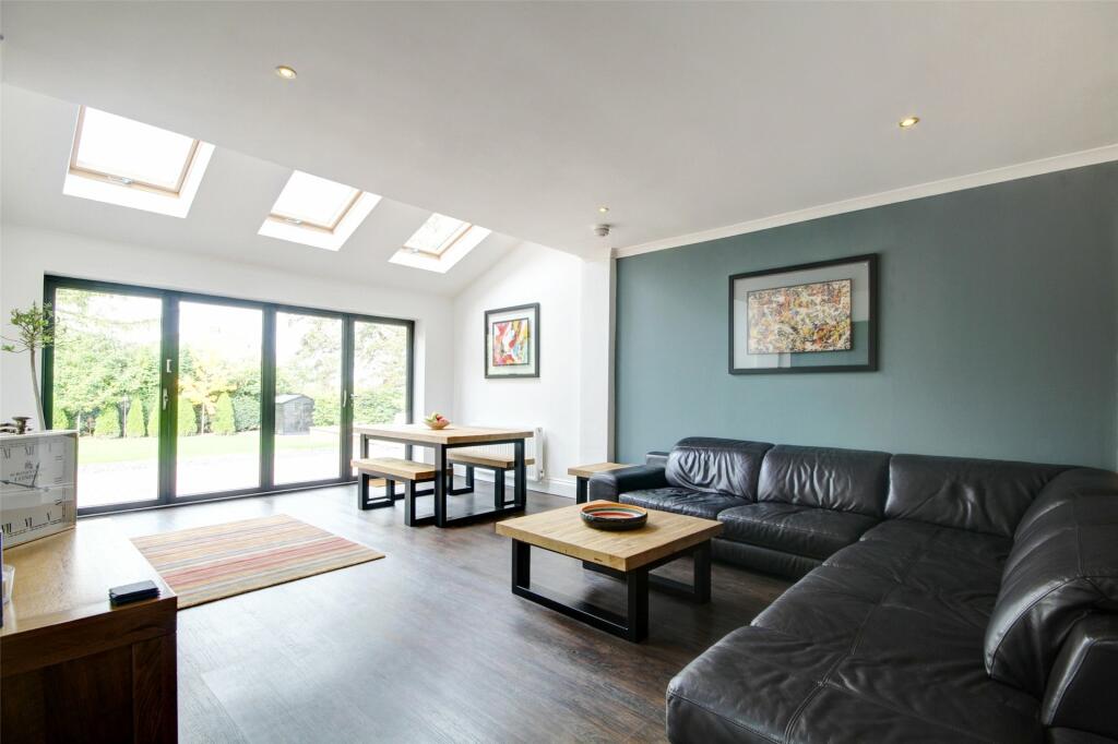 Additional property image - Moor End Terrace, Belmont, Durham, DH1