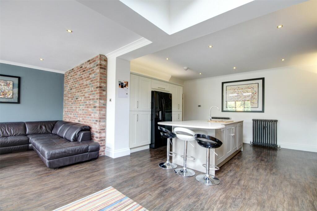 Additional property image - Moor End Terrace, Belmont, Durham, DH1