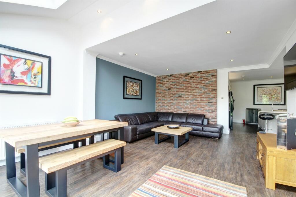 Additional property image - Moor End Terrace, Belmont, Durham, DH1