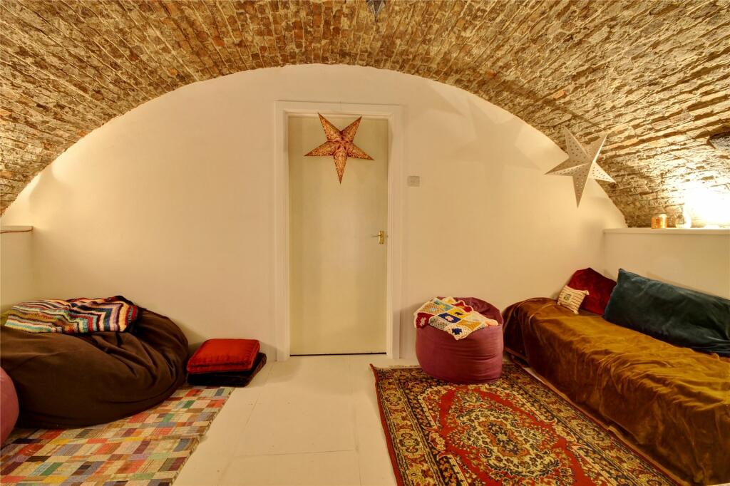 Additional property image - St. Annes Court, Durham City, DH1