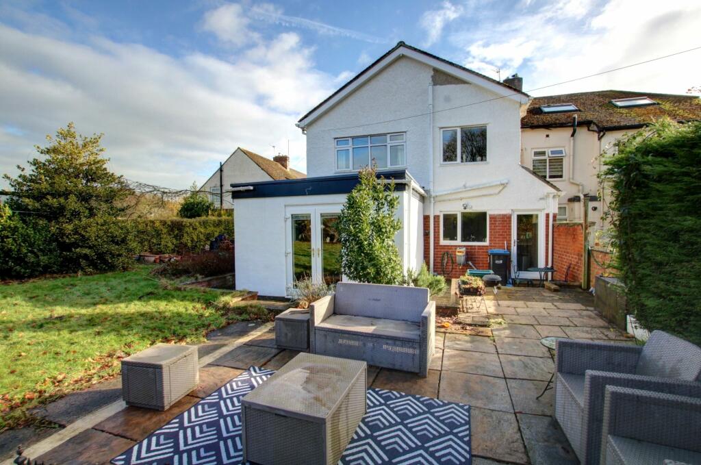 4 bedroom semidetached house for sale in St Nicholas Drive