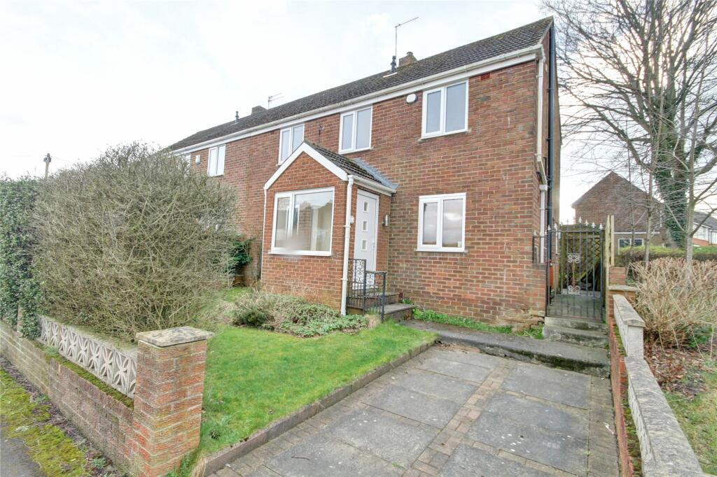3 bedroom semidetached house for sale in Lilac Avenue, Framwellgate
