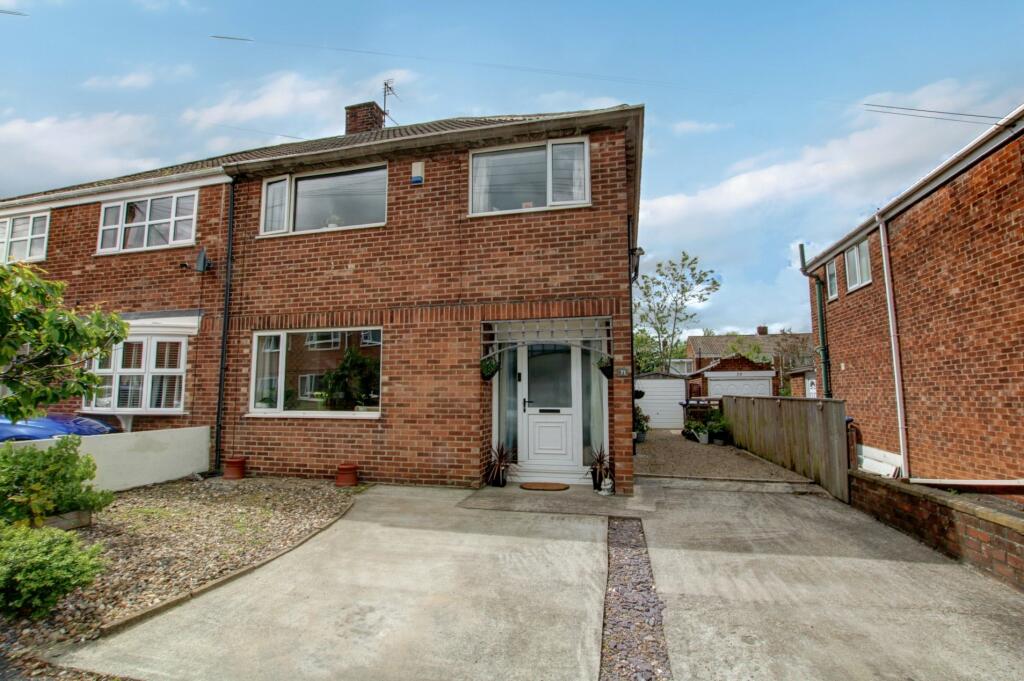 3 bedroom semidetached house for sale in Grange Road, Carrville