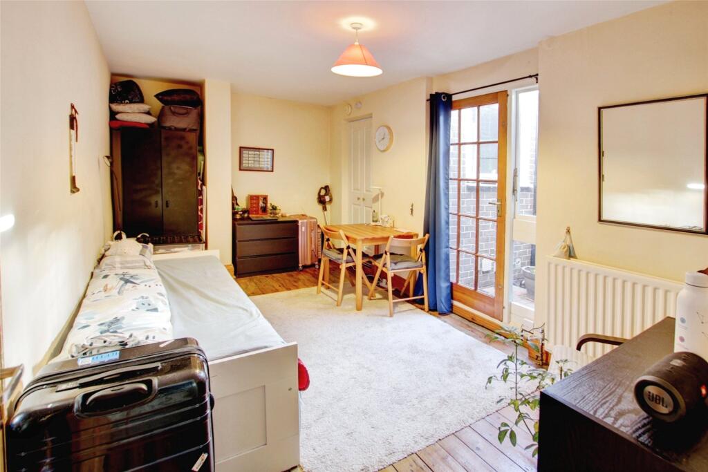 Additional property image - Kepier Terrace, Durham City, DH1