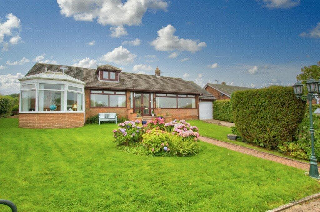2 bedroom bungalow for sale in Ridgeside, Kirk Merrington, Spennymoor, DL16