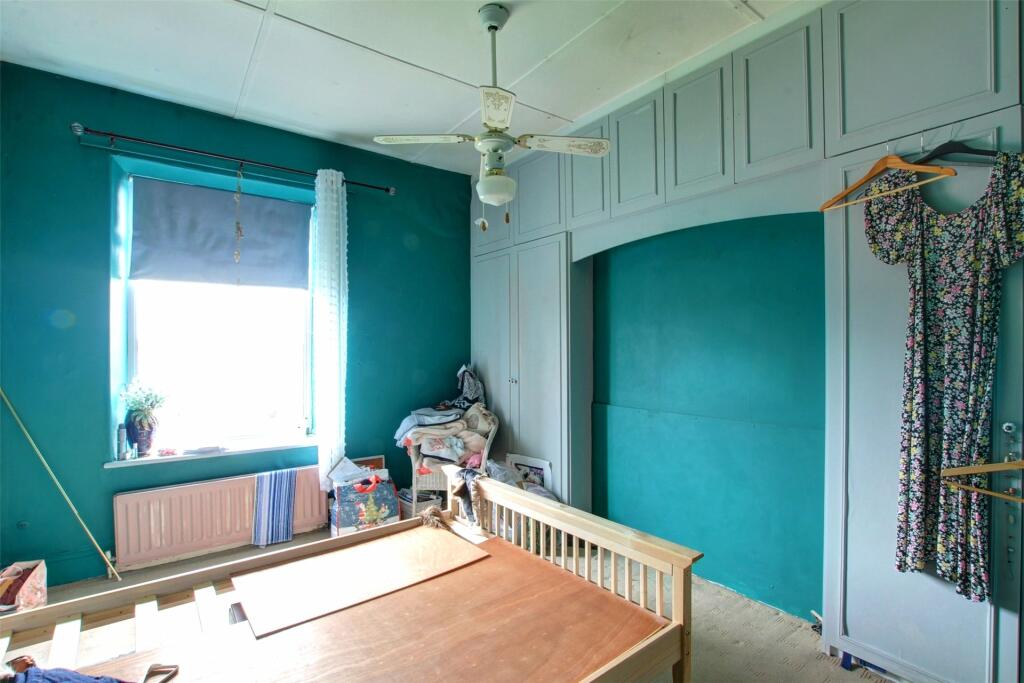 3 bedroom terraced house for sale in Vincent Terrace, Stanley, County