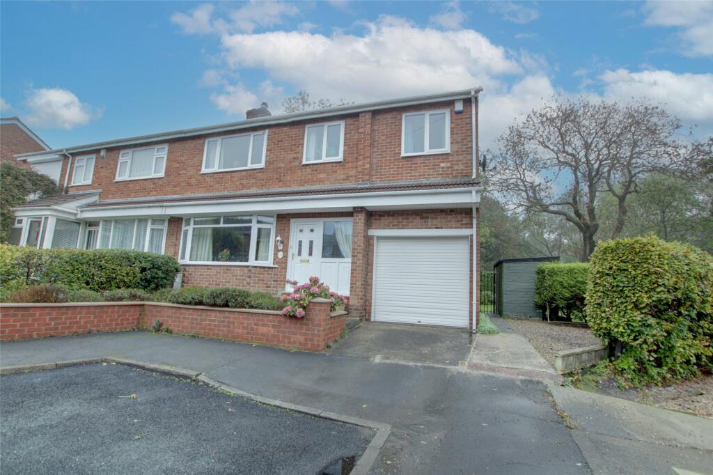 4 bedroom semidetached house for sale in Tudor Drive, Tanfield