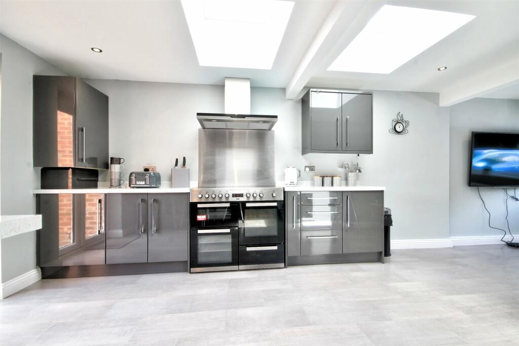 Additional property image - Lombard Drive, Chester Le Street, County Durham, DH3