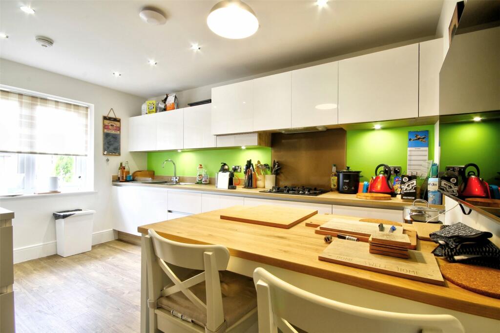 Additional property image - Highbury Close, Chester Le Street, County Durham, DH3