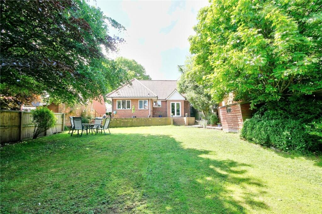 Additional property image - Lindisfarne Avenue, Holmlands Park, Chester le Street, DH3