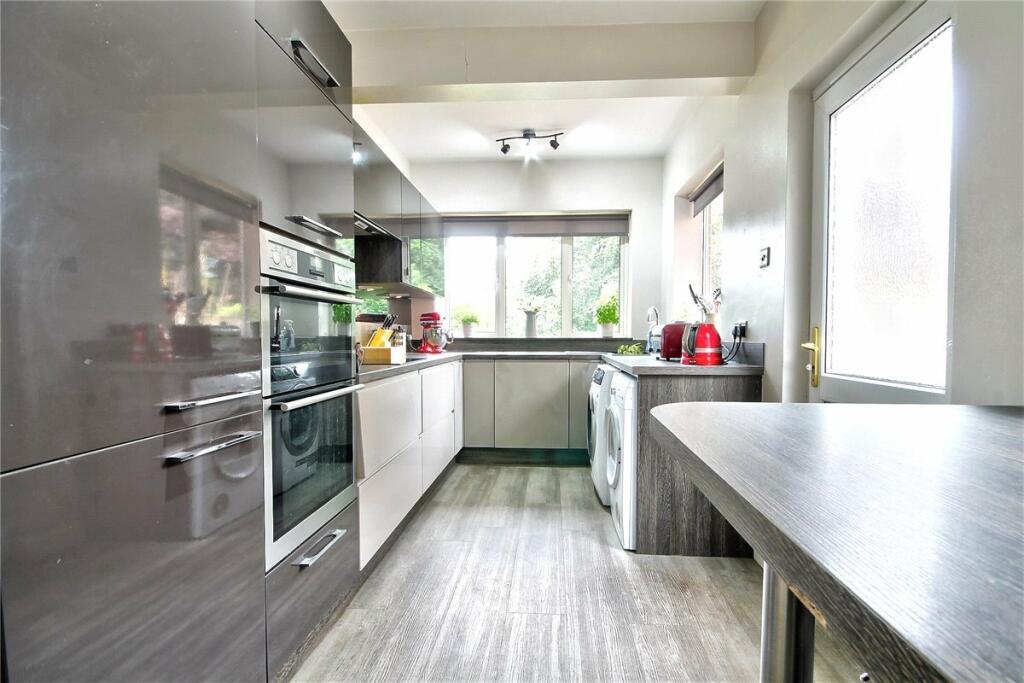 Additional property image - Lindisfarne Avenue, Holmlands Park, Chester le Street, DH3