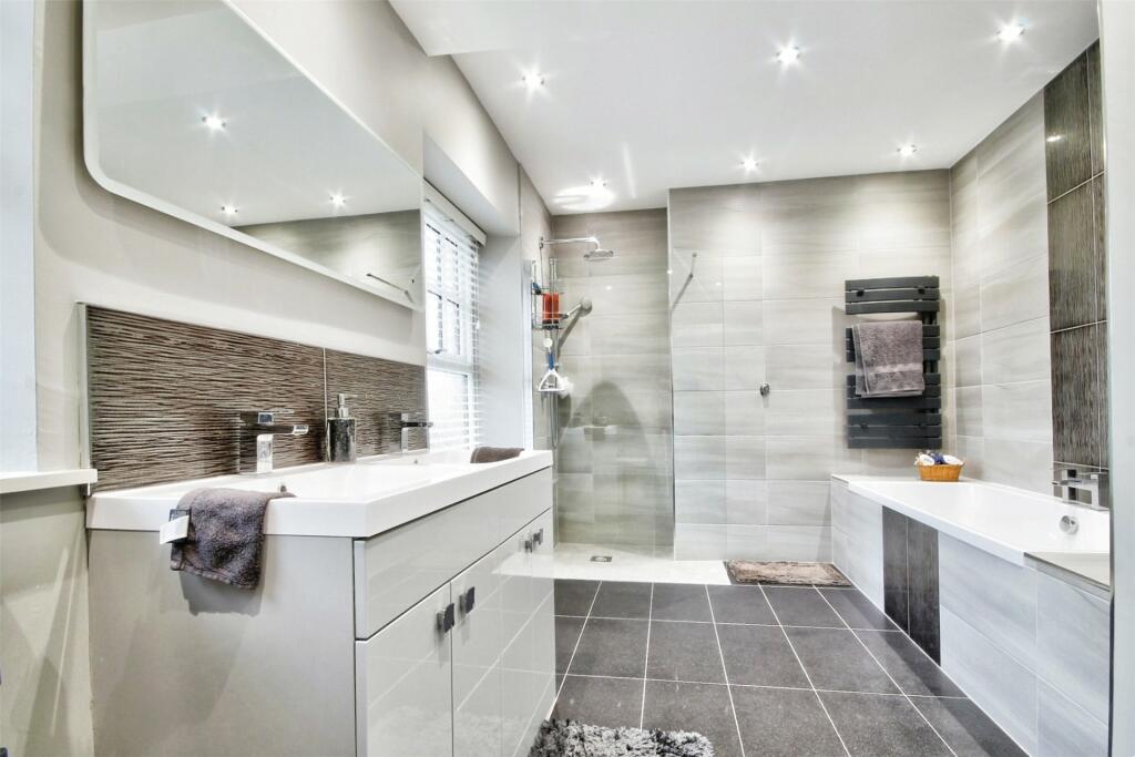 Additional property image - Hauxley Drive, Chester Le Street, County Durham, DH2