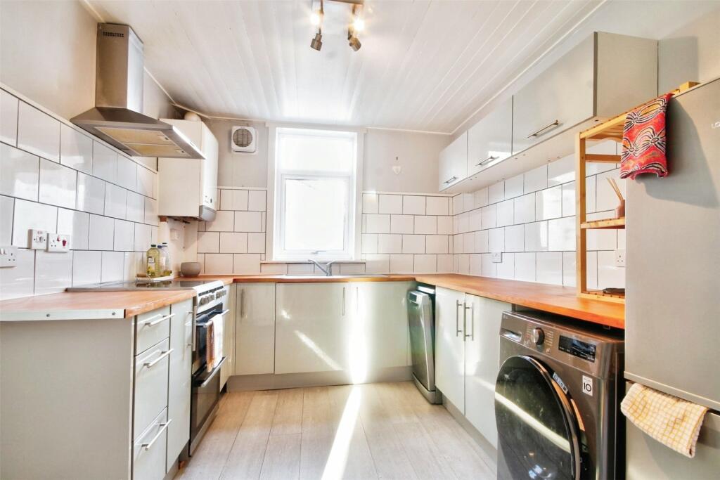 Additional property image - Orchard Terrace, Chester Le Street, County Durham, DH3