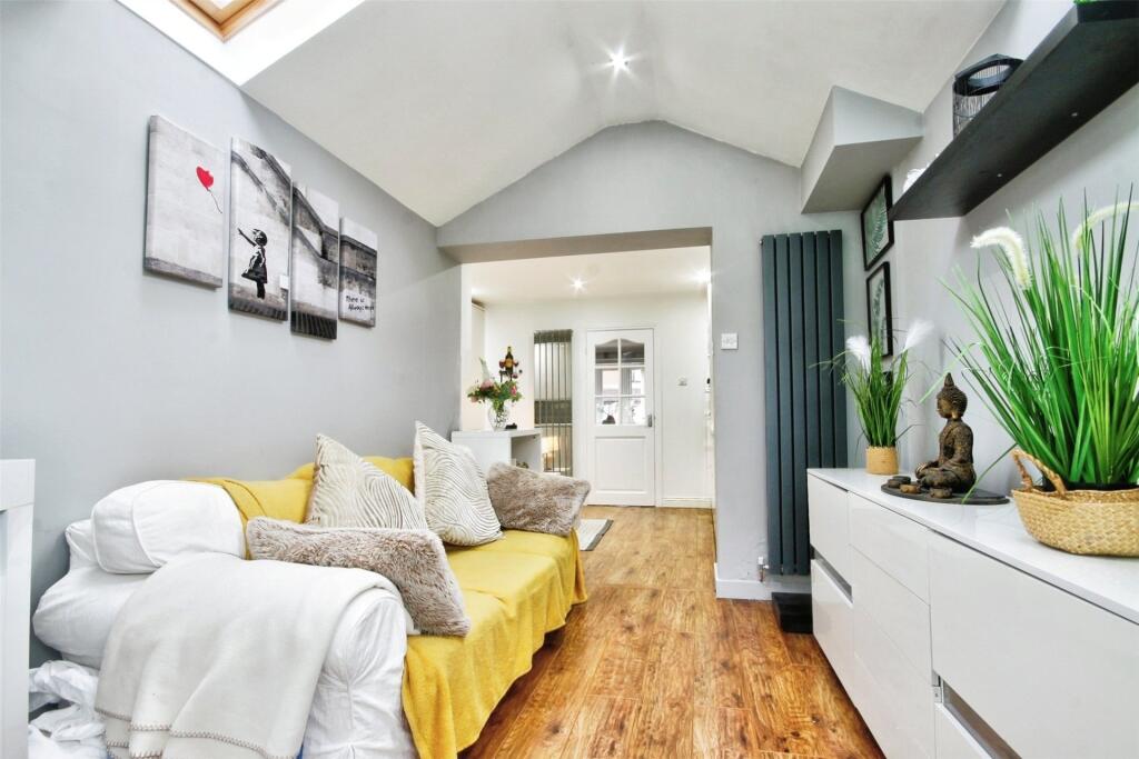 Additional property image - Brackenbeds Close, Pelton, Chester le Street, DH2
