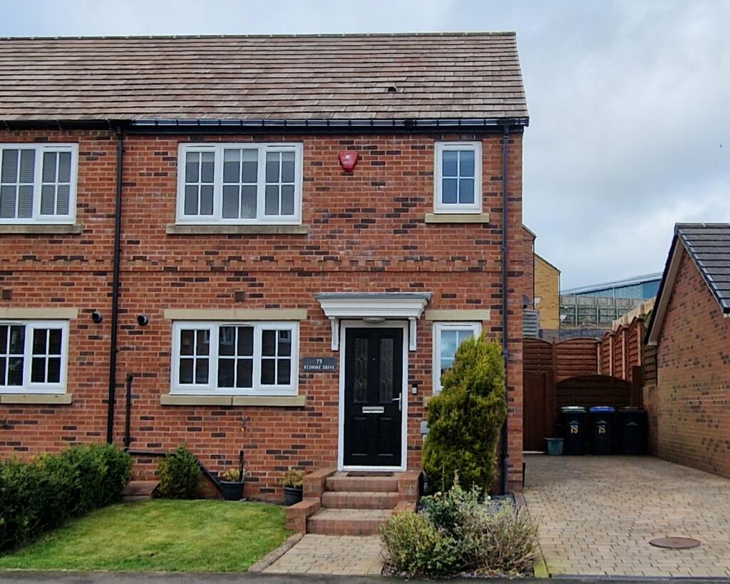 3 bedroom semidetached house for sale in Redmire Drive, Delves Lane