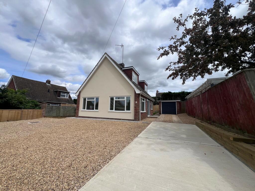 3 bedroom chalet for rent in Valley Rise, Dersingham, KING'S LYNN, PE31