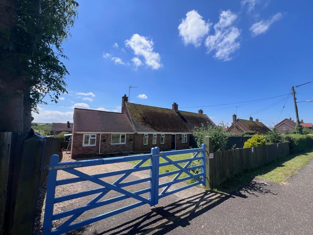 3 bedroom bungalow for rent in Parkside, Sedgeford, HUNSTANTON, PE36