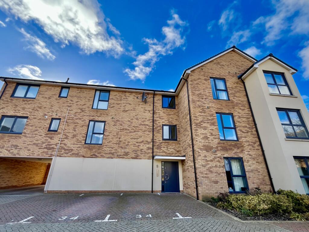 Main image of property: 69 St. Johns Close, Peterborough