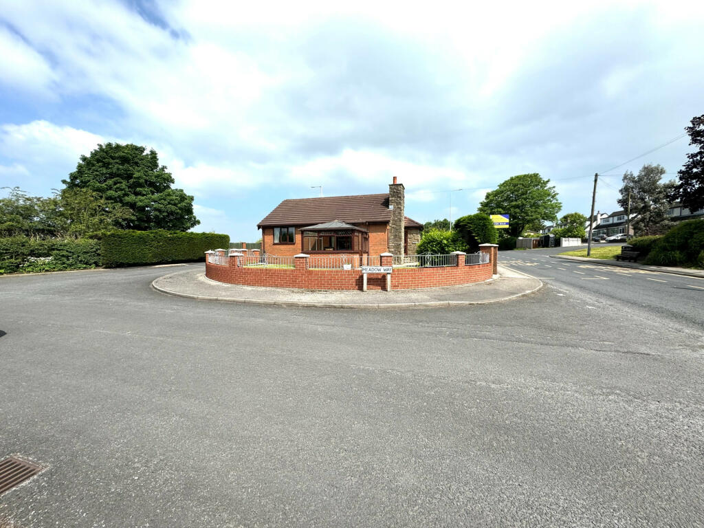 3 bedroom bungalow for sale in Lancaster Road, Garstang, PR3