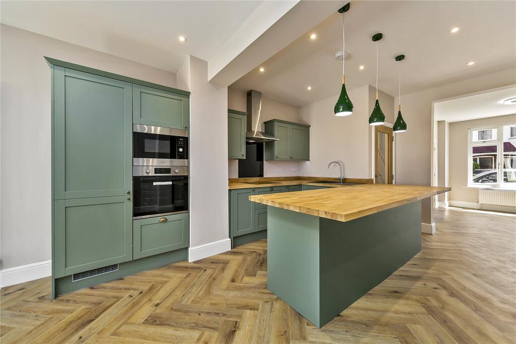 Main image of property: Manor Grove, Richmond, TW9