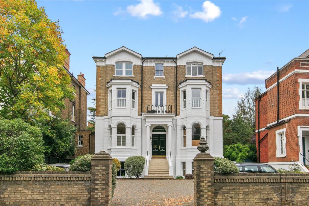Main image of property: Queens Road, Richmond, Surrey, TW10