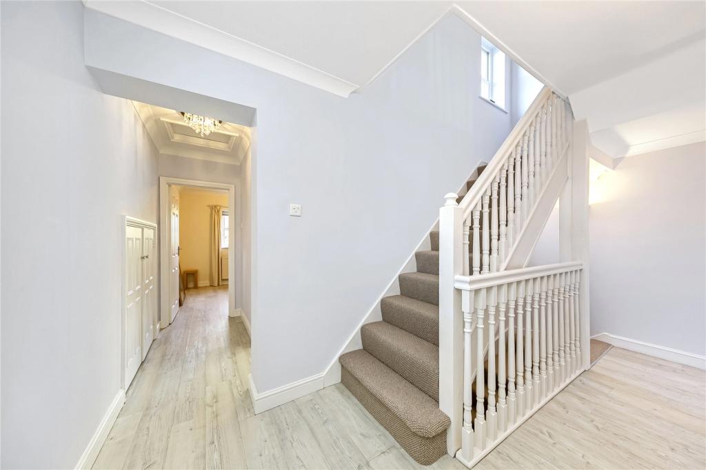 4 bedroom detached house for sale in Chisholm Road, Richmond, TW10
