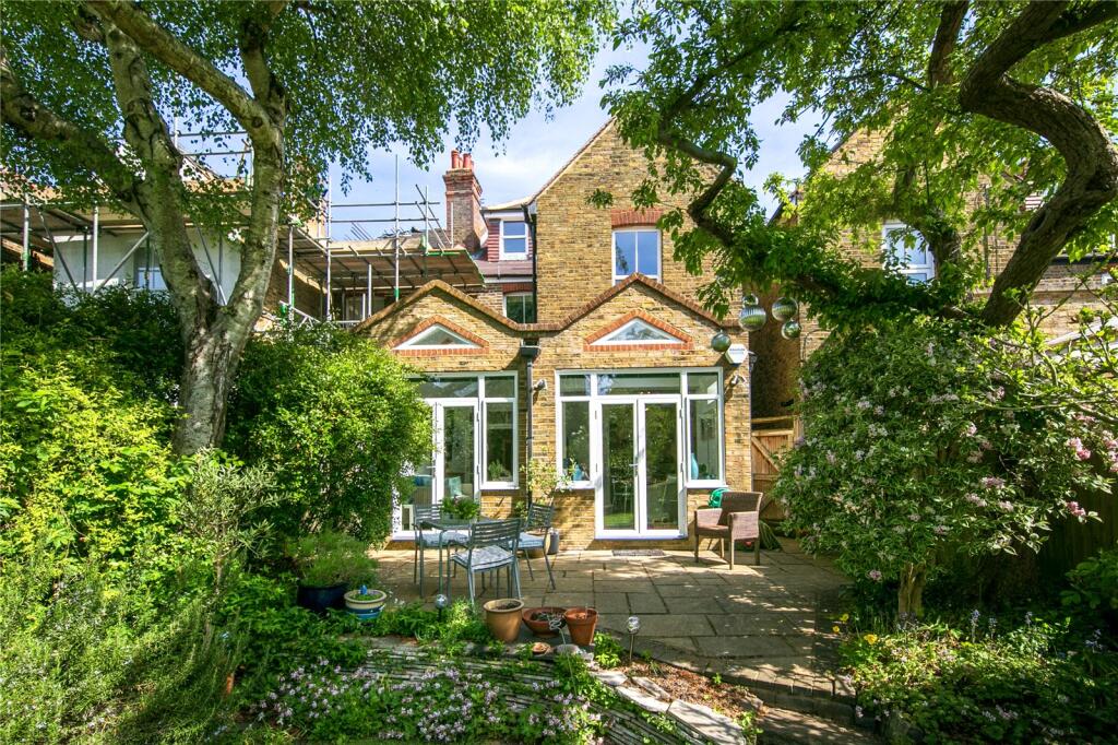 Main image of property: Old Deer Park Gardens, Richmond, TW9