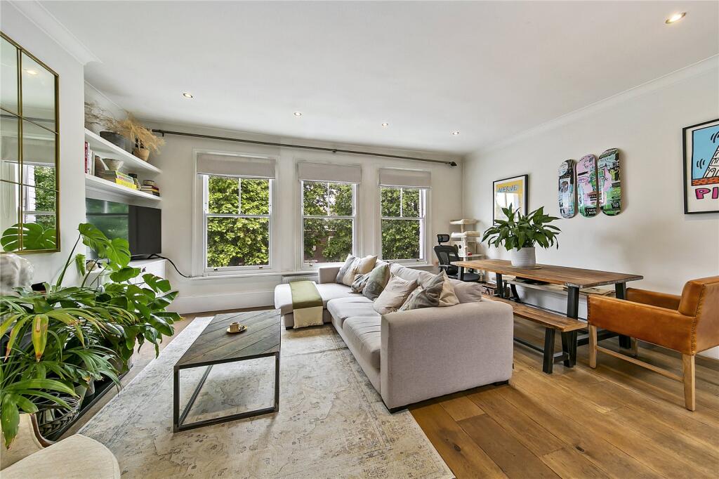 Main image of property: Kew Road, Richmond, TW9