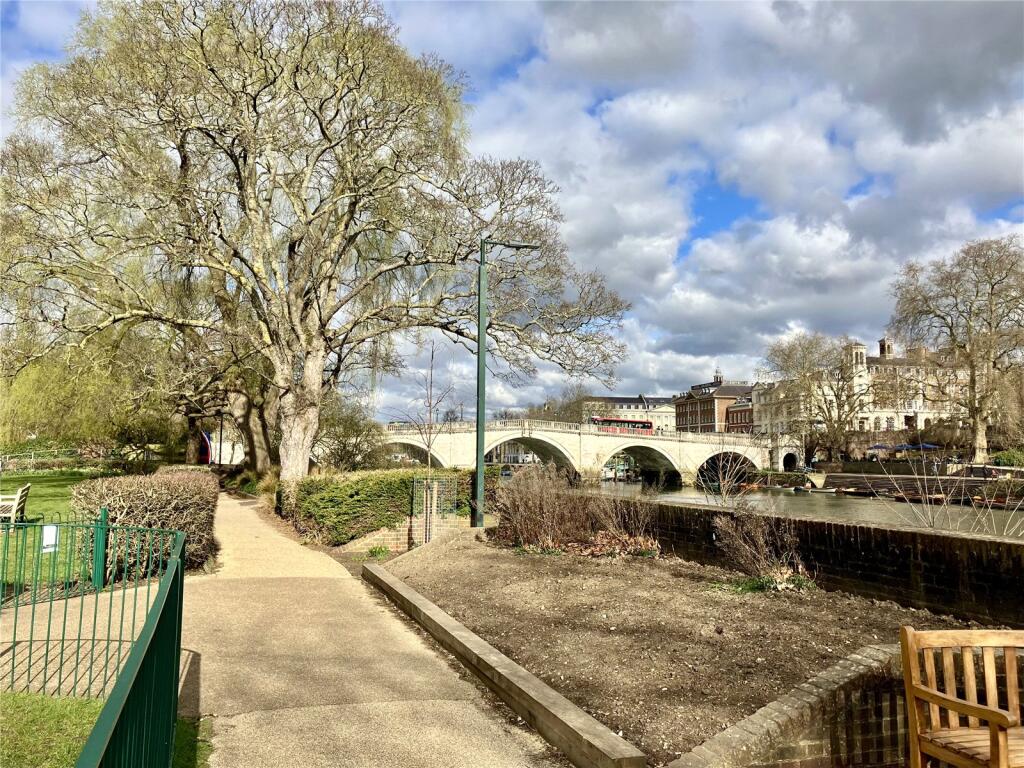Main image of property: Richmond Road, East Twickenham, TW1