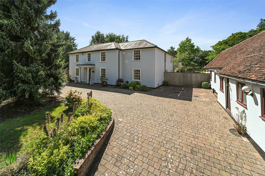 5 bedroom detached house for sale in Poole Street, Great Yeldham, Essex