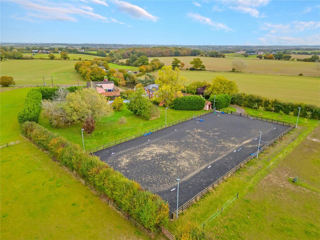 Additional property image - Morris Green, Sible Hedingham, Halstead, Essex, CO9