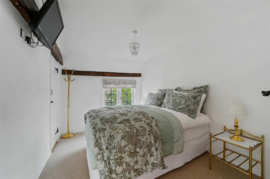Additional property image - Beazley End, Braintree, Essex, CM7