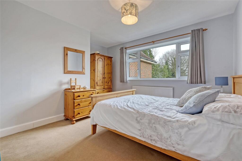 Additional property image - Galleywood Road, Great Baddow, Chelmsford, Essex, CM2